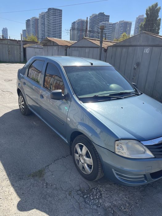 Renault logan 1.6 2009