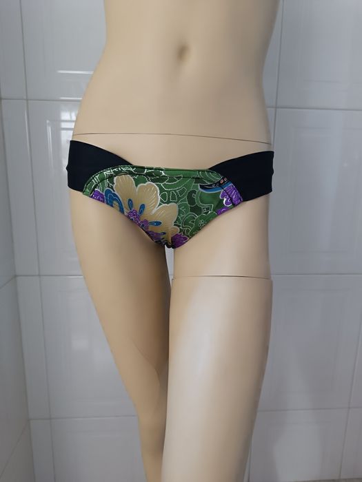 Bikini Cueca Brasileira. Tamanho S