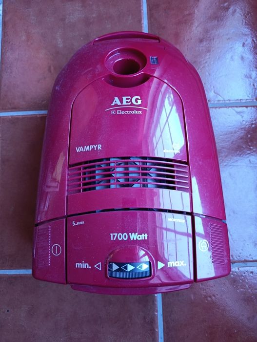 Aspirador AEG Electrolux, novo