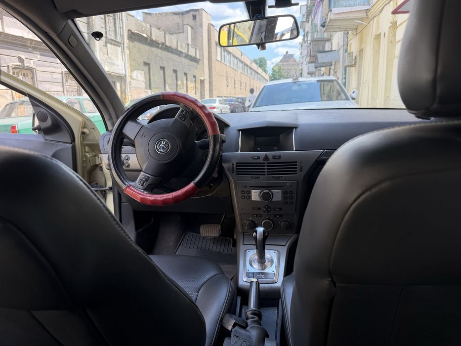 Opel Astra H Автомат