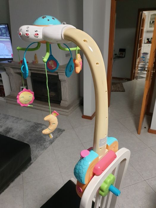 Candeeiro cama bebé