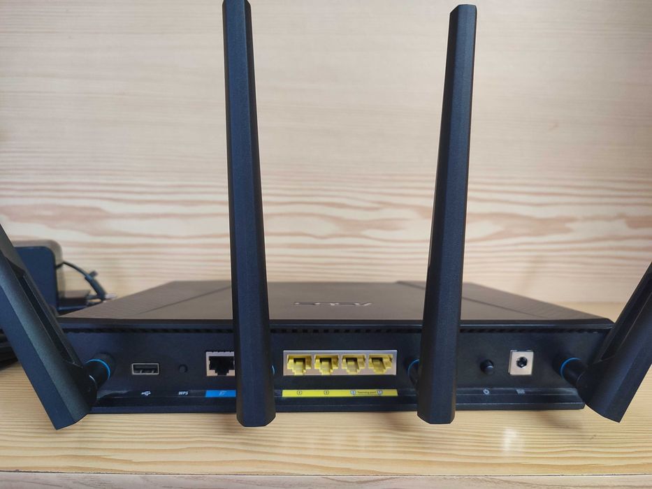 ASUS RT-AC87U AC2400 Router Gigabit64729736633474124