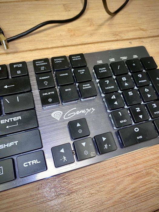 Klawiatura mechaniczna Genesis Thor 420 RGB