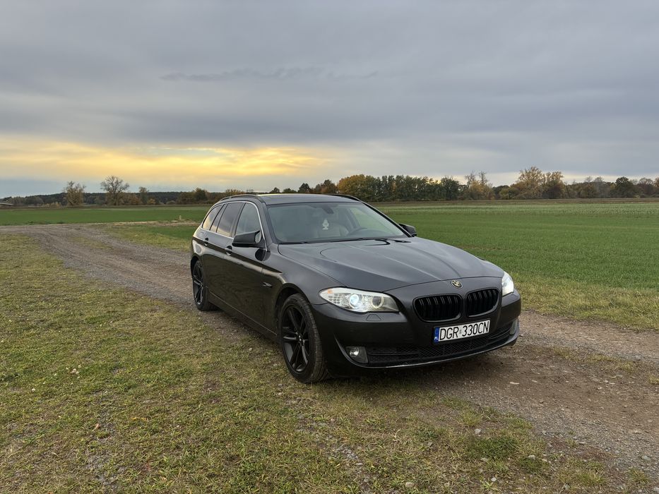 BMW seria 5 2011r 520d