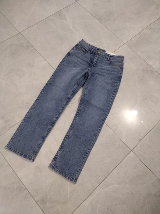 Nowe jeansy m smukee