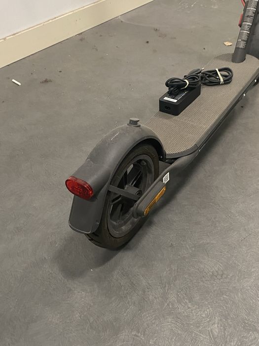 Trotinete Eléctrica Dobrável Xiaomi Electric Scooter 4 EU - Preto