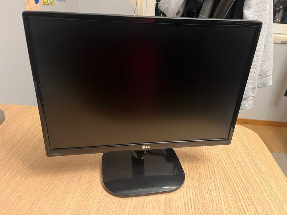 Monitor LG IPS LED (20" / 51 cms)