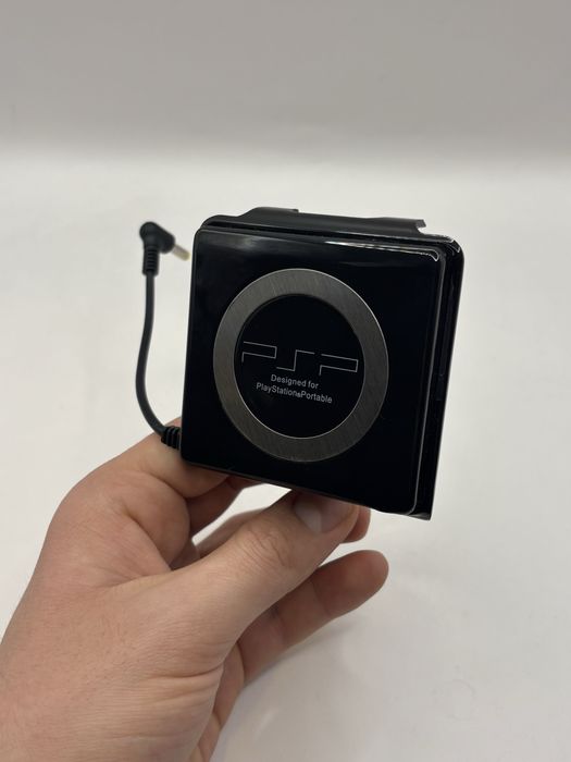 zewnętrzna ładowarka bateria akumulator do PSP 3000 slim 2000