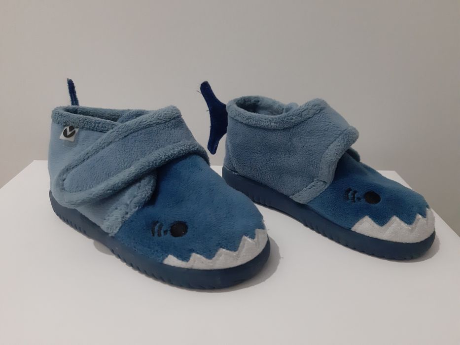 Pantufa Victoria Tubarão T25