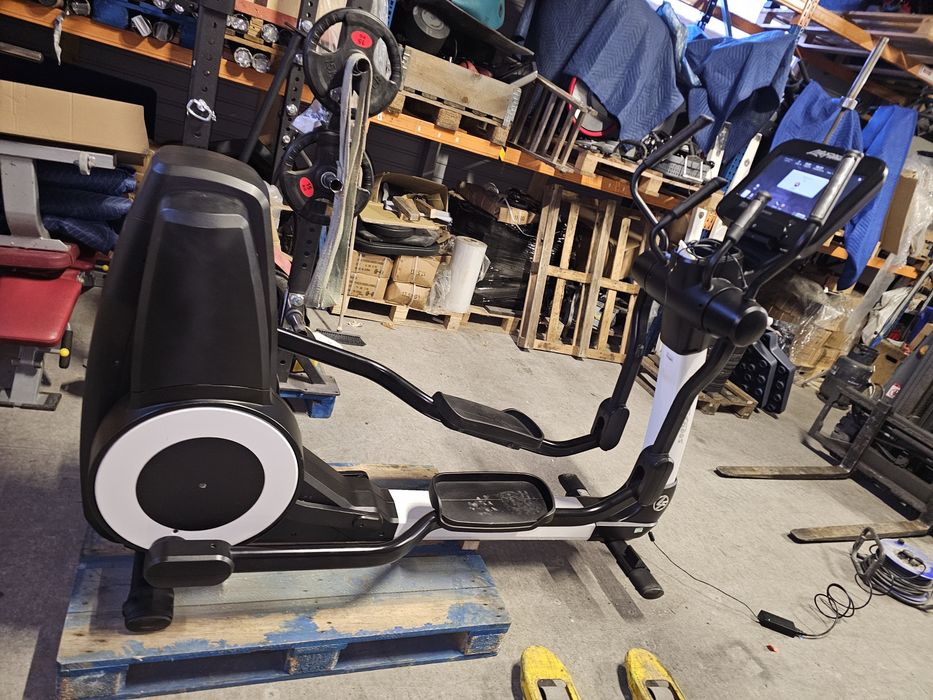 Orbitrek Life Fitness Elevation 95X Discover SE PROMOCJA