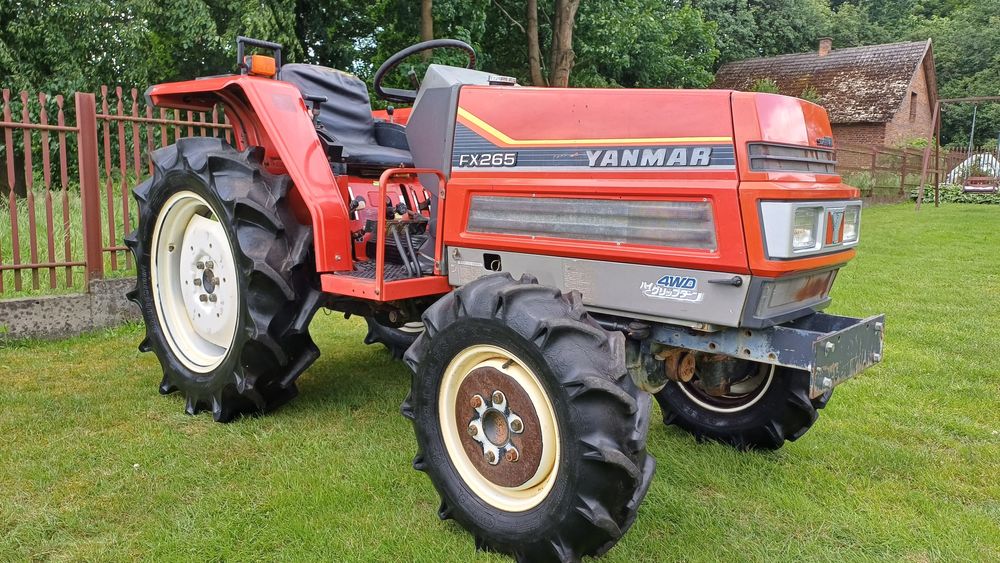Yanmar FX265 wspomaganie minitraktorek japoński