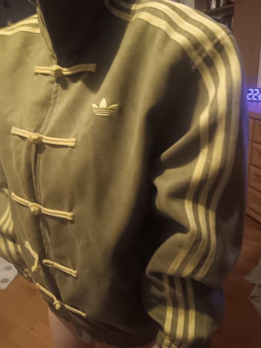 Kurtka damska adidas KT3847