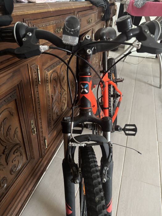 Bicicleta B’TWIN em super bom estado!!