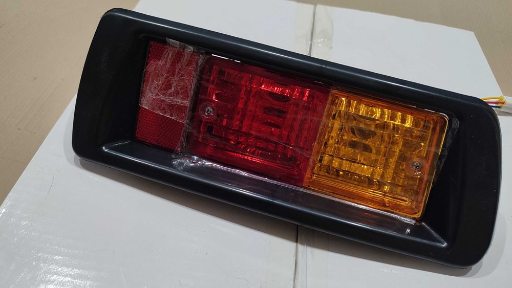 Задние габариты бампера 2 шт. Toyota Land cruiser Prado 90 (96-03)