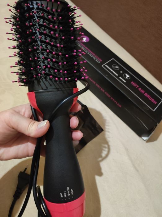 Продам фен-расческа