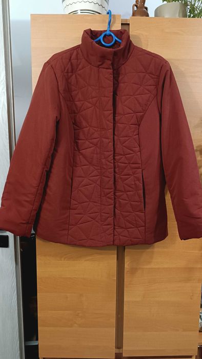 Kurtka damska przejściowa.