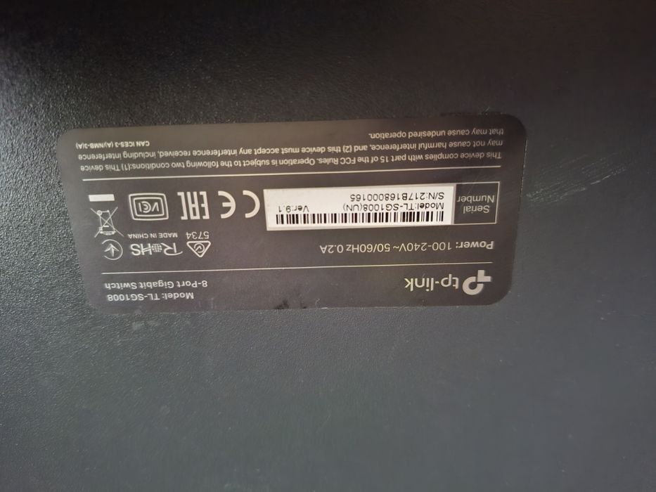 Switch 8 portowy tp link