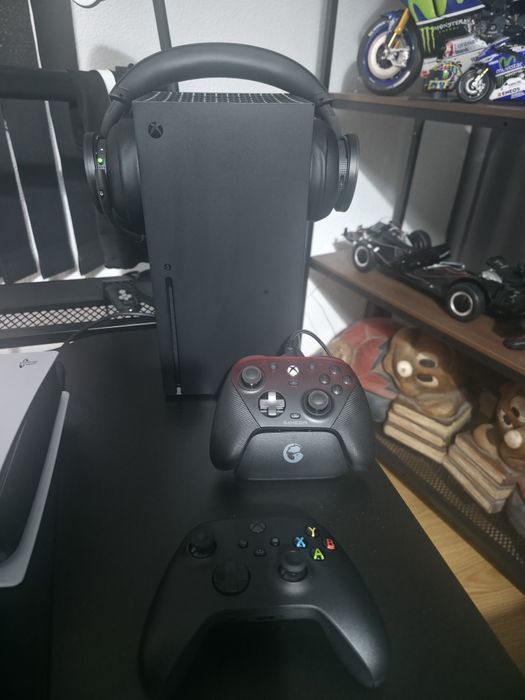 Xbox Series X + 1 comando Nova