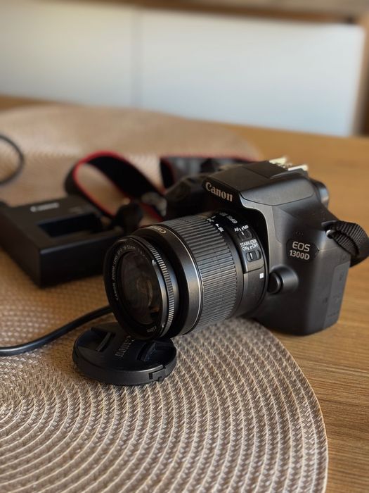 Canon EOS 1300D + 18–55mm