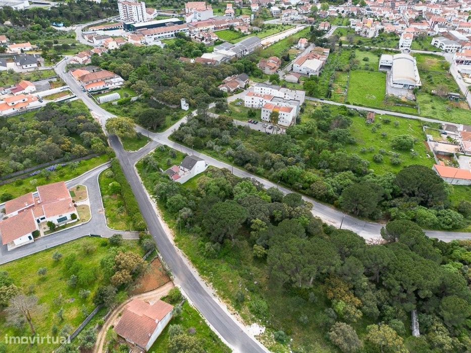 Lote para construção na Vila de Minde