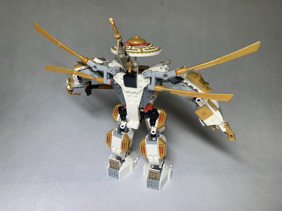 Lego 71702 - Golden Mech