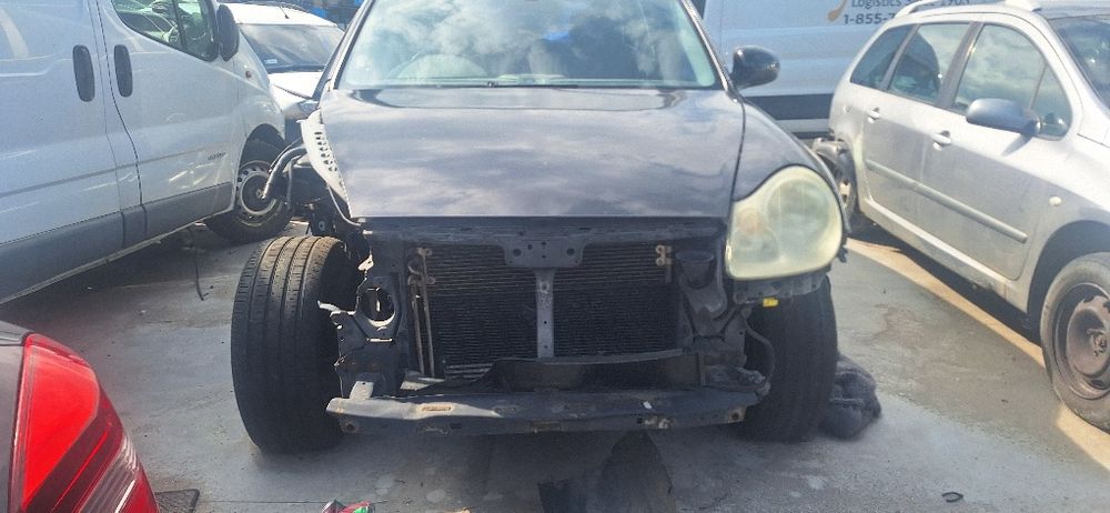 Całe Porsche Cayenne na części