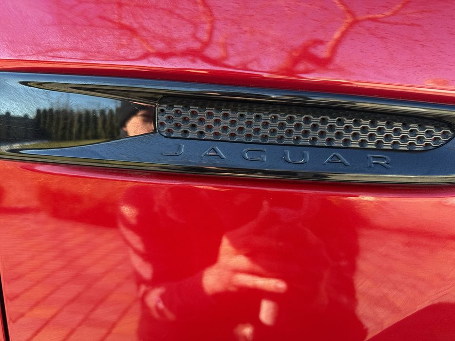 Продам Jaguar F-Pace 2019