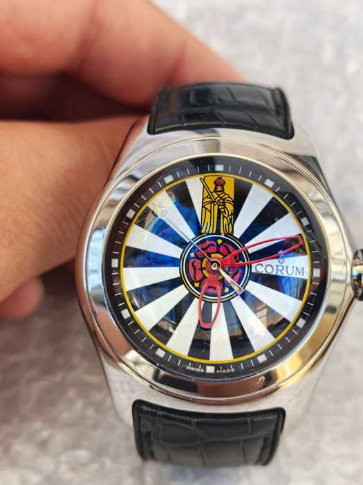 Годинник Corum Bubble