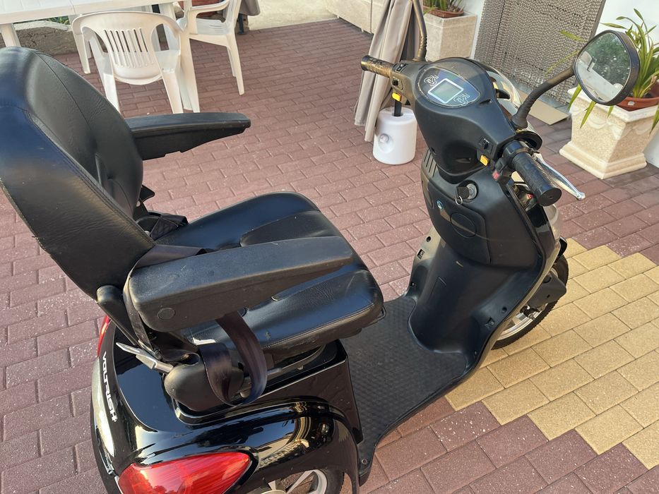 Triciclo Eletrico para mobilidade reduzida