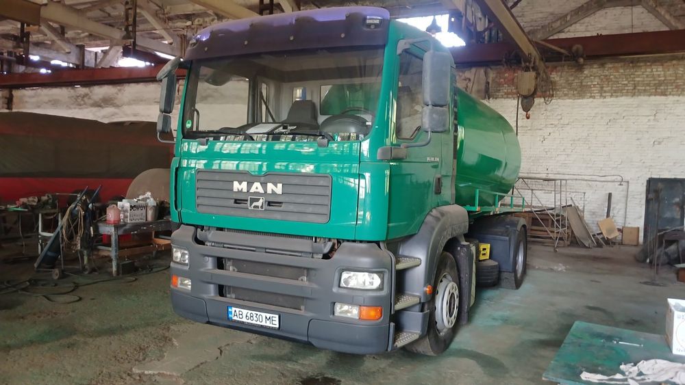 ассенизатор на базе MAN TGA 18.320.