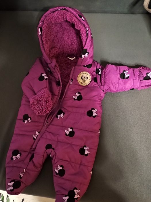 Kombinezon niemowlęcy