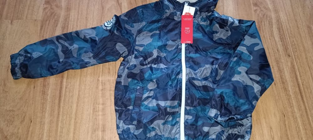 Nowa kurtka 134 Smyk