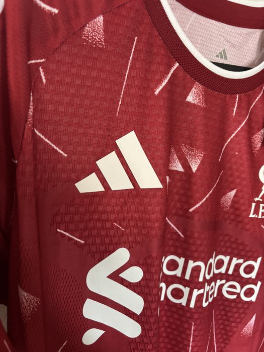 T shirt liverpool 26/27