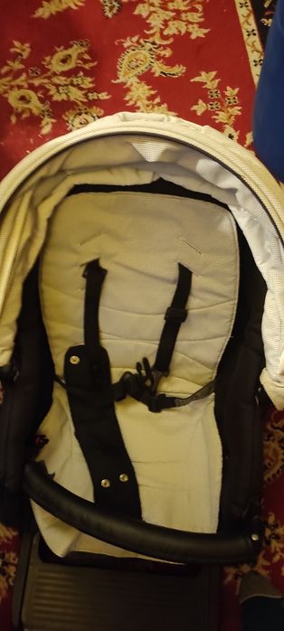 Wózek dziecięcy Pajero Adamex +nosidełko