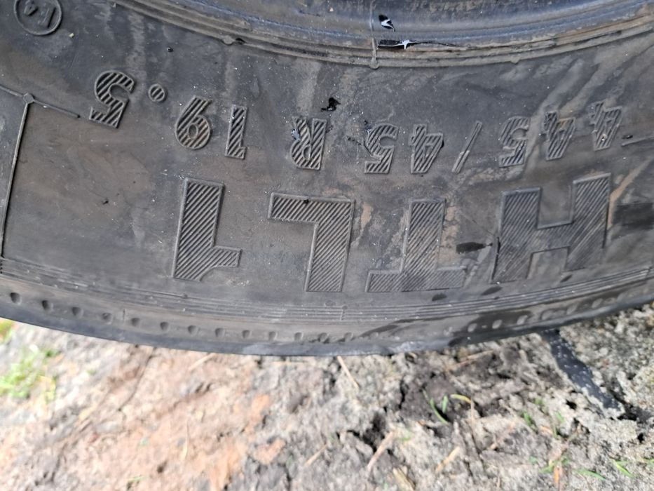 Opony 445/45r19.5