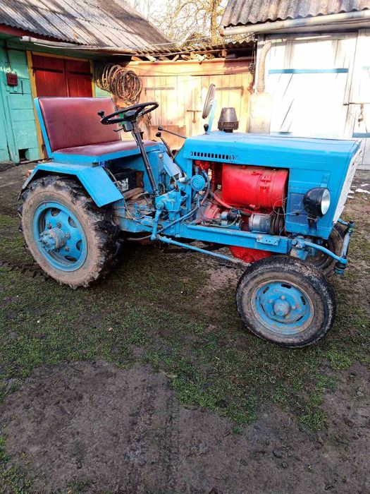 Трактор саморобний.