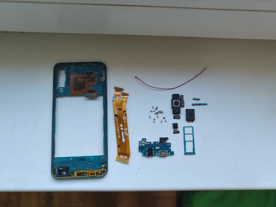 Запчастини телефону Samsung galaxy A30S
