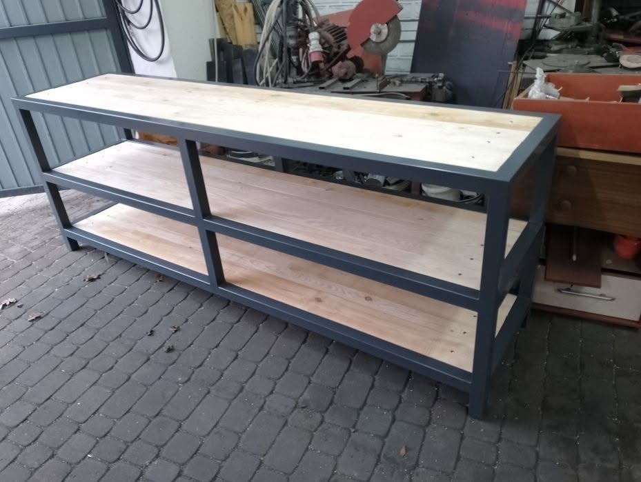 Stół warsztatowy falbanek