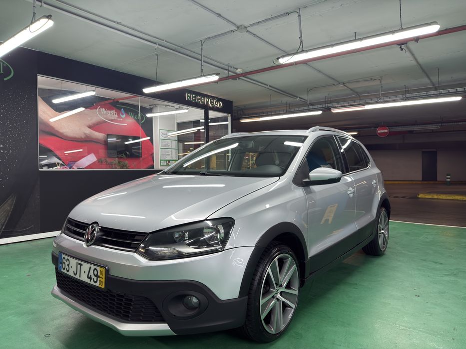 Polo Cross 1.6TDI 2011 com 190,000km distribuição mudada aceito retoma