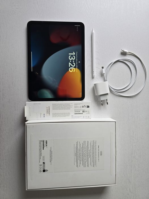 iPad 10 64GB Wi-Fi Srebrny + rysik Apple Pencil (USB-C) | Komplet