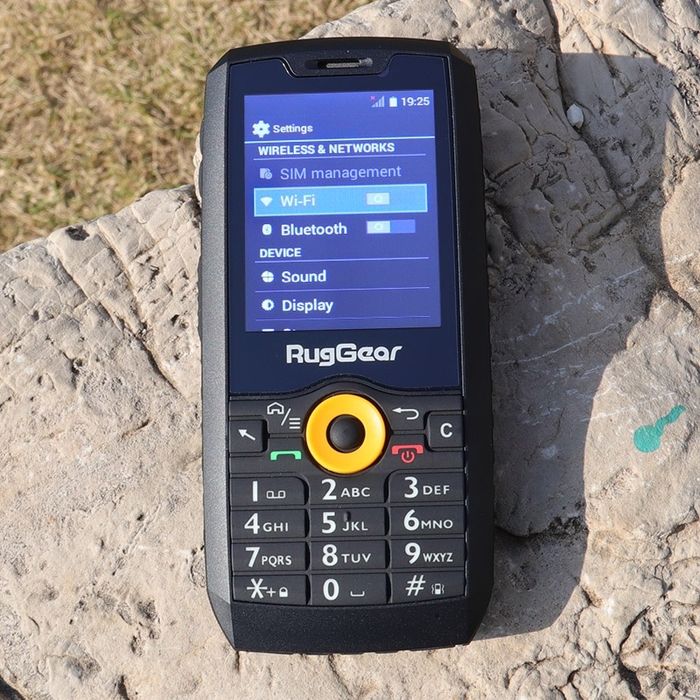 Мобільний телефон RugGear RG150