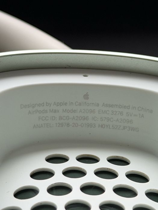 Наушники airpods Max  original Model A2096 Lightning