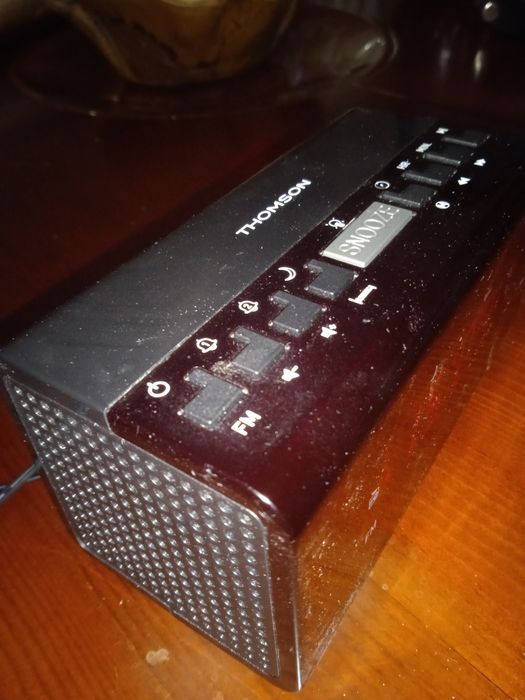 Rádio/Relógio Despertador Thomson