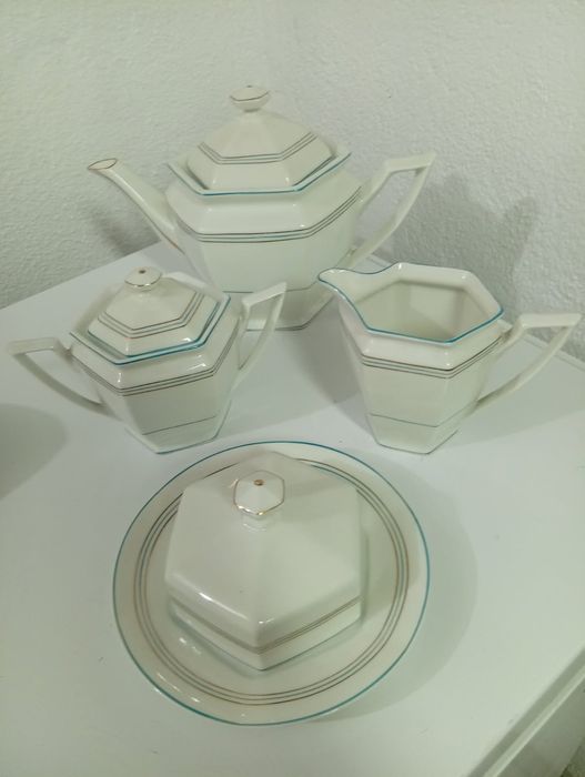 Serviço de chá vista alegre