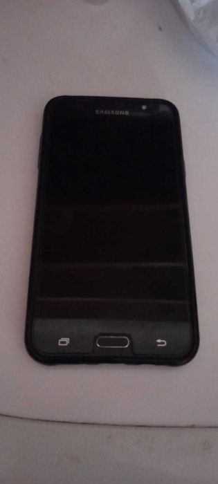 Продам б/у Samsung j76