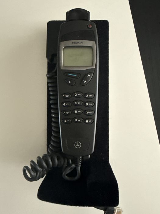 Telefon Nokia do mercedesa