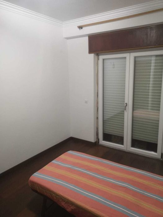 Quarto para Arrendar