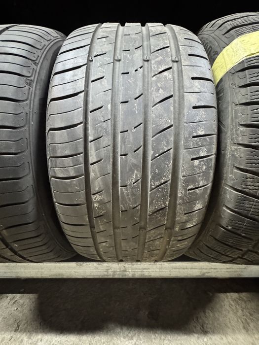 Пара літніх шин 285/45/19 Roadstone NFera SUV 6+mm