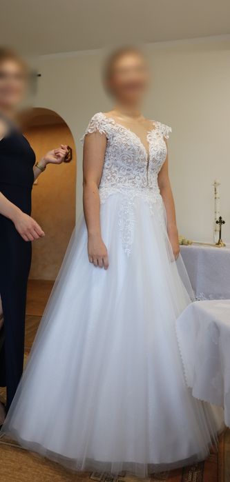 Suknia ślubna w typie księżniczki