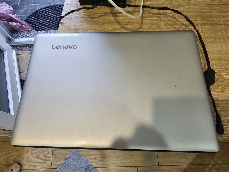 Computador portátil Lenovo